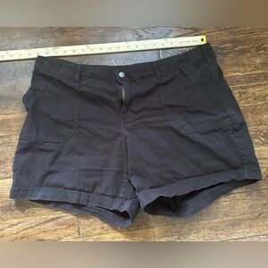 Jean star women’s brown shorts size 18w